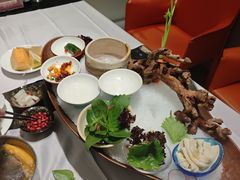 -红鼎豆捞· 20年老店每天都新鲜(宝丰路店)
