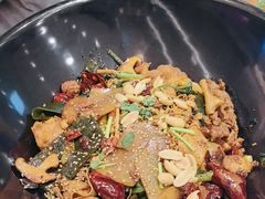 -醉人椒麻辣香锅(王府井喜悦店)