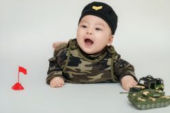 -卡卡西婴童摄影(虎门万达店)