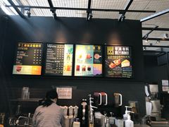-星巴克(浦东机场T2到达店)