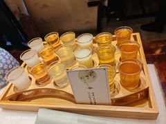 六宫粉黛-食味酒味天津菜·海肠捞饭·东方酒饮(鼓楼店)