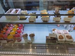 面包甜点陈列柜-HAVE A ROOM·有间质果(总店)