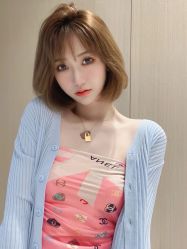 -变画·发型STUDIO