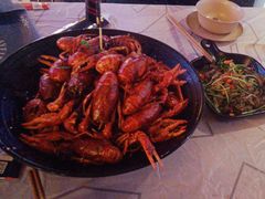 油焖大虾-巴厘龙虾·榜首油焖大虾(音乐学院·沿江酒馆店)