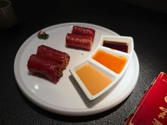 -蝴蝶里·粤菜·点心(滨江龙湖店)