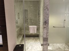 -上海虹桥西郊假日酒店