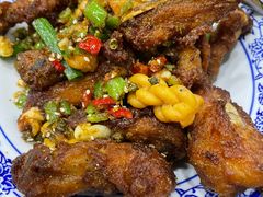 -江城燕子大排档(江汉路步行街店)