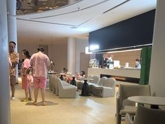 -涨巢·潮玩水疗局