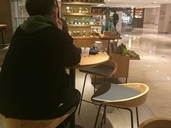 -星巴克(静安嘉里中心B2店)