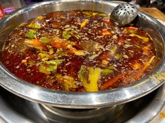 -肖肖酸萝卜鱼火锅(总店)