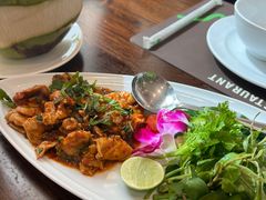 -Chom Cafe and Restaurant
