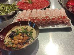 -鹿鸣山草本茶香火锅(园西路店)