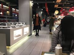 -怡人怡口牛排海鲜自助(飞龙大厦店)