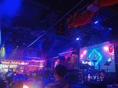 -喜鹊音乐酒馆(西街店)