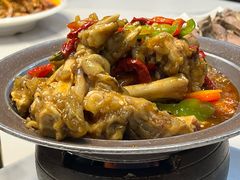 -三江源美食城