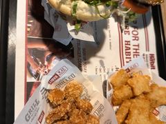 -The Habit Burger Grill 哈比特汉堡(复兴soho店)