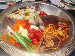 -廖掌柜·重庆鲜货火锅(上海首店)
