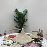 澄江竟然鸳鸯锅石锅鱼. 和朋友吃过很多次石锅鱼