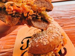 -Catch Bagel(芳草地店)