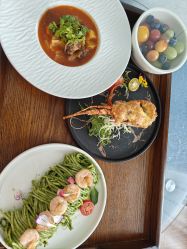 -爱宝母婴月子会所(金田大厦店)