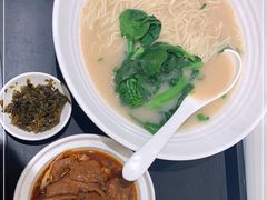 -百事佳烧鸭牛腩(上海虹桥站店)