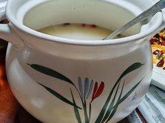 -老码头黑皮肘子锅包肉(赣水路店)