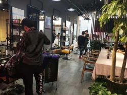-MOVAN  HAIR莫凡匠人发型屋