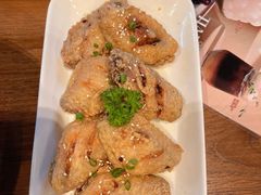 -Chom Cafe and Restaurant