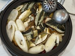 -菌之家·专业纯野生菌火锅·特色炒菌