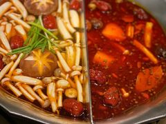 -湊湊火锅·茶憩(打浦桥日月光店)