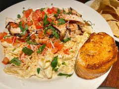 奶油烤鸡胸肉意大利面-Chili's Cafe&Bar奇利斯(滨江店)