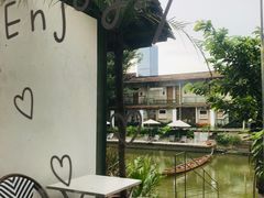 -喜洲吧·江畔老船厂·庭院餐厅(喜临院店)