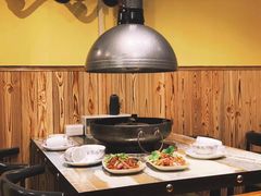 -燚店·铁板鱼蛙·烤肉·烤串(北新桥店)