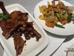 -王府井酒店(金桥港湾店)