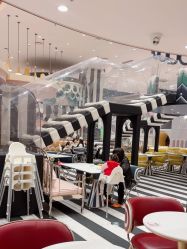 -奈尔宝家庭中心·亲子餐厅(鄞州万达店)