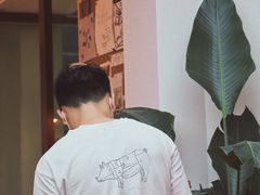 -Line 咖啡(石厦花园店)