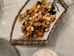 -鑫巴蜀小镇 · 水煮鱼专研店(玉桥店)