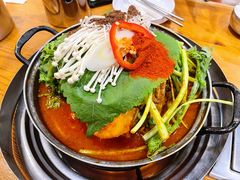 土豆排骨火锅-喇喇排骨火锅·传统韩式脊骨汤(望京西园总店)