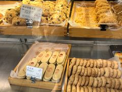 -苹果花园(龙漕路店)