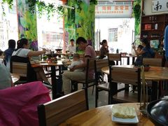 大堂-金勺子原汤椰子鸡