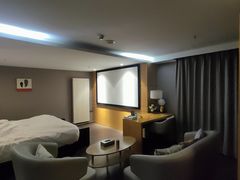 -景里·红驿栈酒店(北京三里屯店)