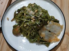 香煎鱼柳青酱-GOTLOT COFFEE&KITCHEN角落厨房NOOK店