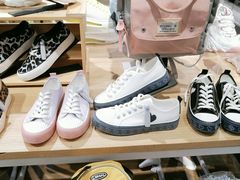 -三福时尚(三峡广场华夏银座店)