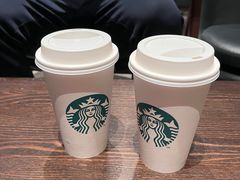 -星巴克臻选(南京金茂览秀城店)