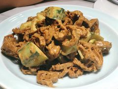 -梅飞酒家(名辉豪庭店)