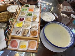 -香麒园·过桥米线·南湖雅宴