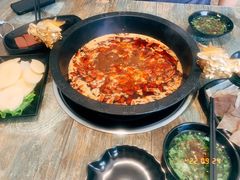 -销魂美蛙鱼头火锅(上海首店)