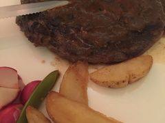 -成桂西餐厅·42年的味道(五大道疙瘩楼店)