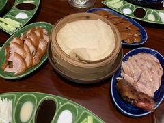 芝麻菠菜-君悦酒店·1881·北京烤鸭