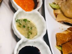 油白双拼-星平鸡饭·粤菜小炒(印象城旗舰店)